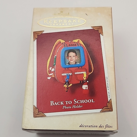 Hallmark Keepsake Ornament 2002 Back to School Backpack School picture holder - Picture 1 of 5